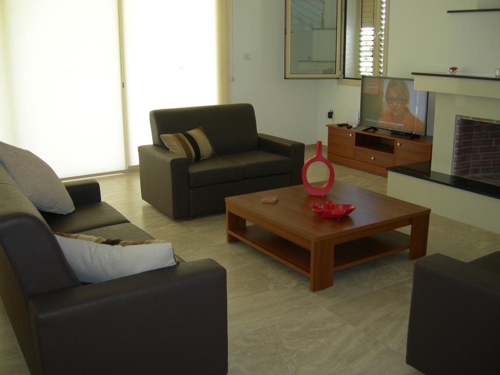 Villa Despoina Paphos Eksteriør bilde